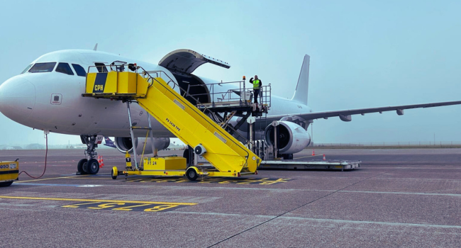 CPH team handle the emergency aid flight