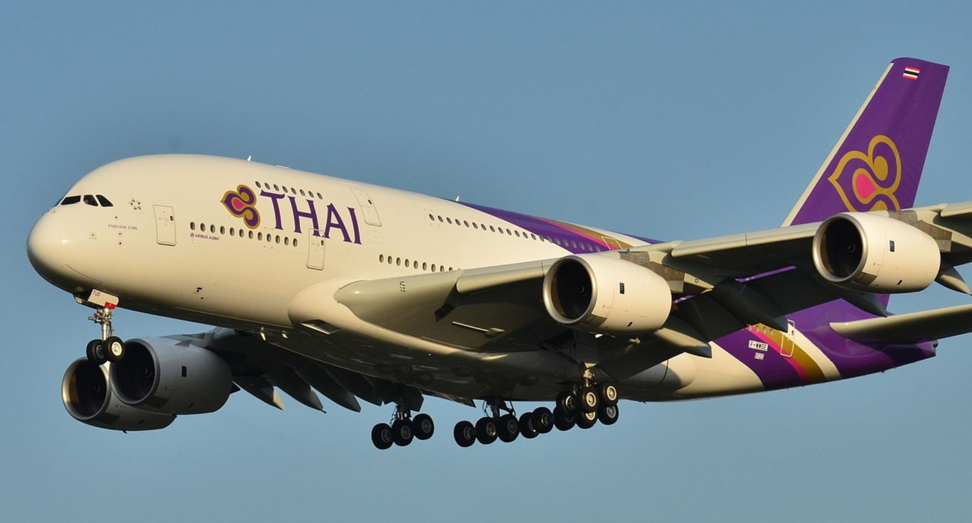 THAI a380 on final approach